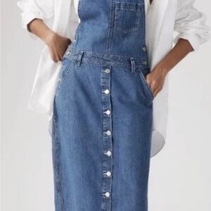 Levi's Women's Blue Button-Front Overalls